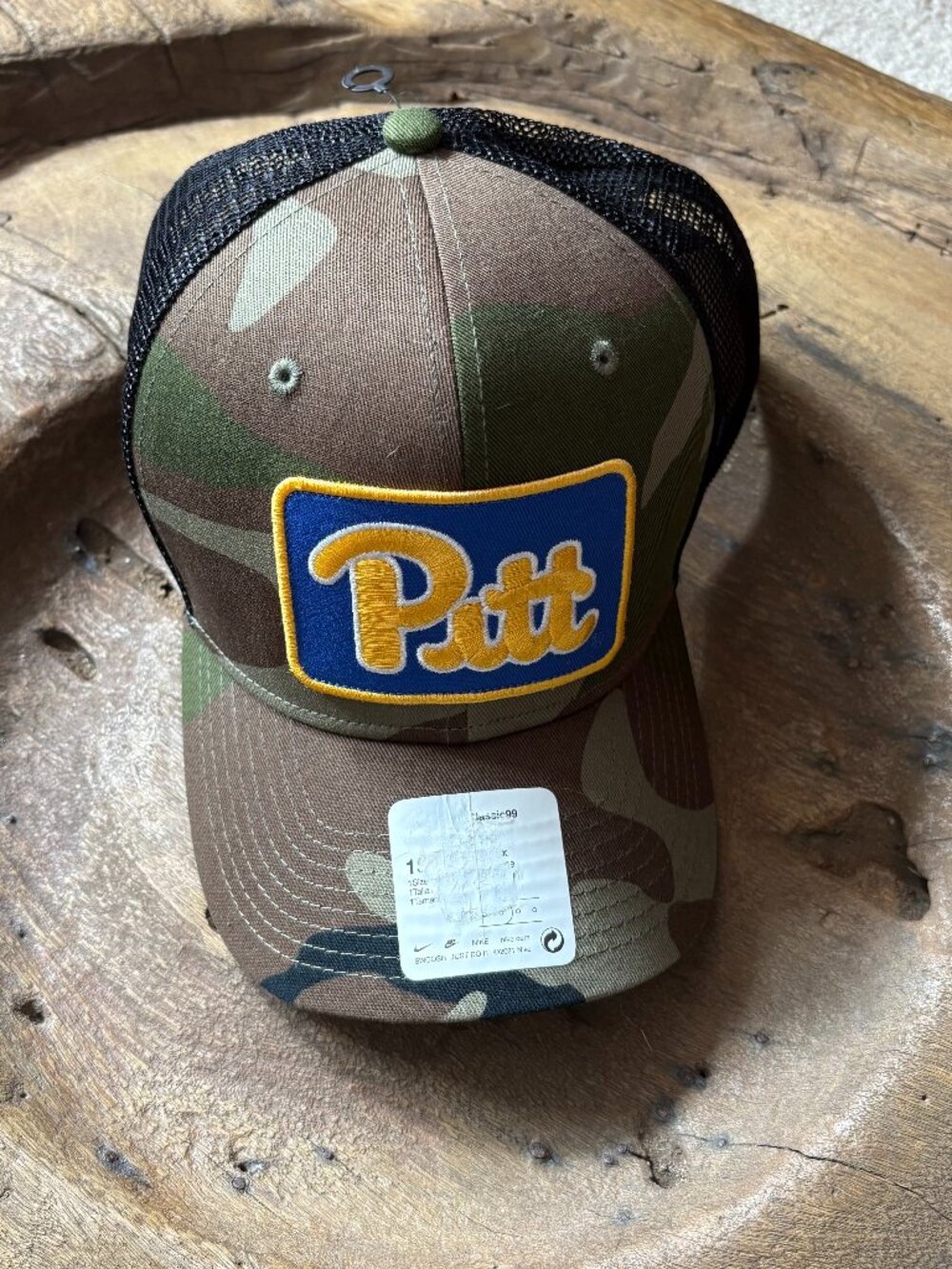 Pitt Nike camo baseball cap truckers hat one size